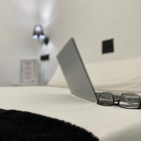 Sleep&Go Hotel Alicante Bagian luar foto