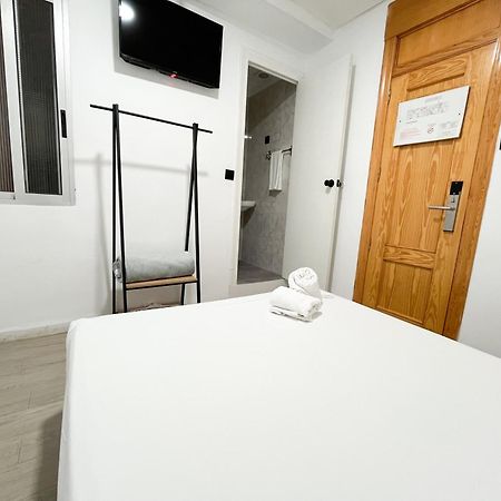 Sleep&Go Hotel Alicante Bagian luar foto