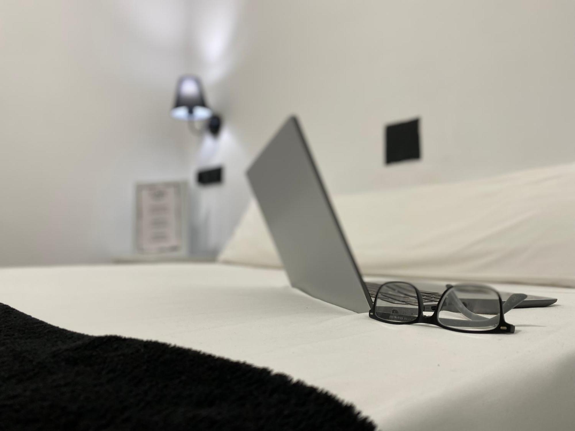 Sleep&Go Hotel Alicante Bagian luar foto