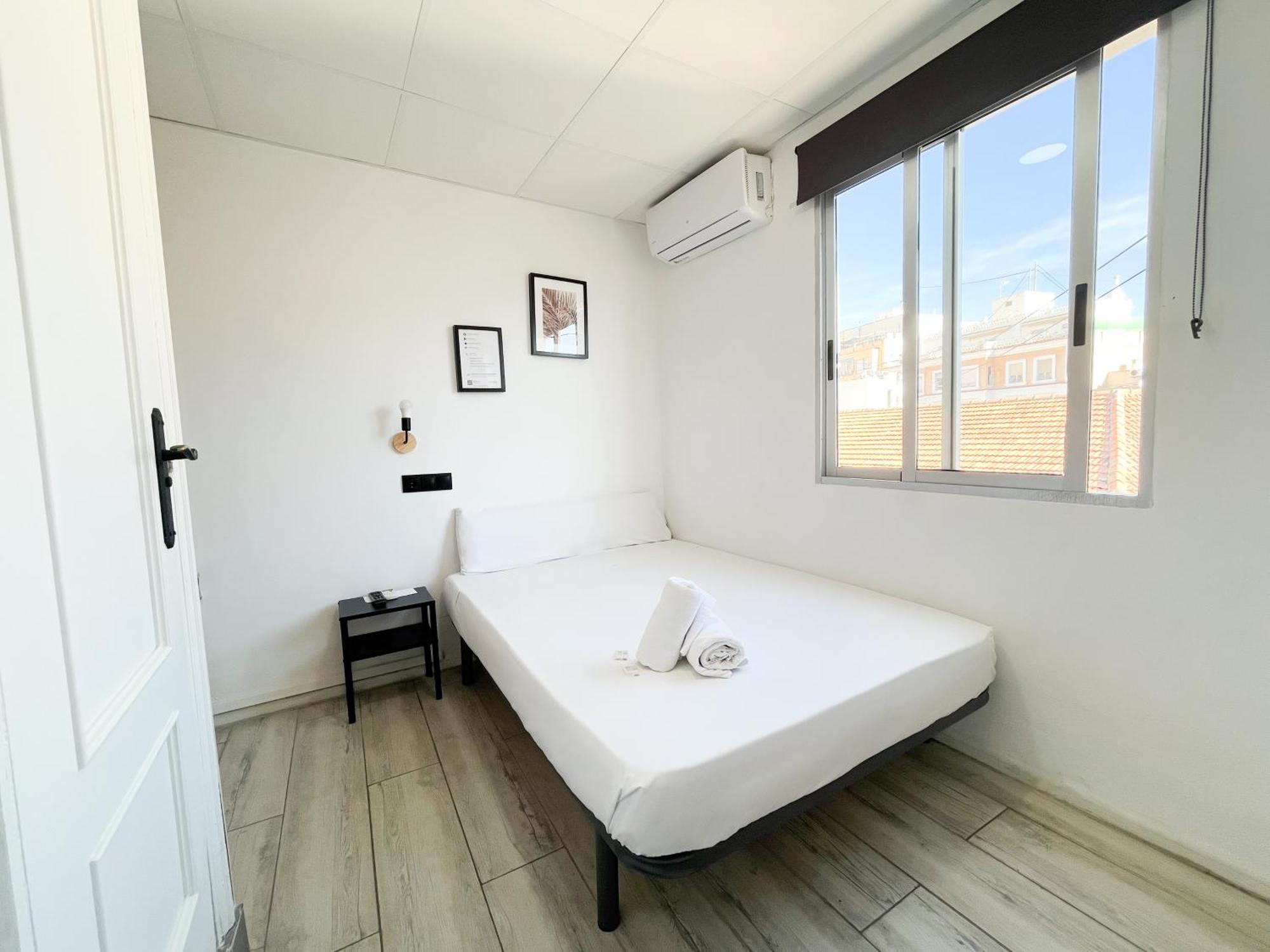 Sleep&Go Hotel Alicante Bagian luar foto